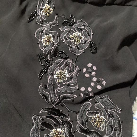 Black Sequined and Beaded Dress size 8 - Picture 14 of 15